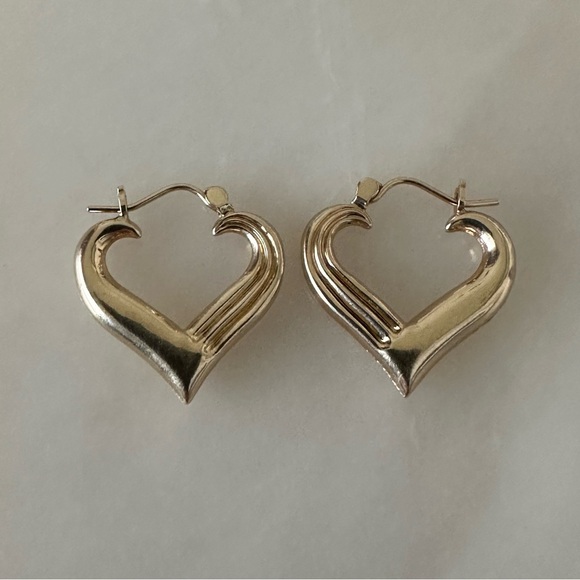 14k Solid Gold Heart Hoop Earrings - Picture 9 of 16